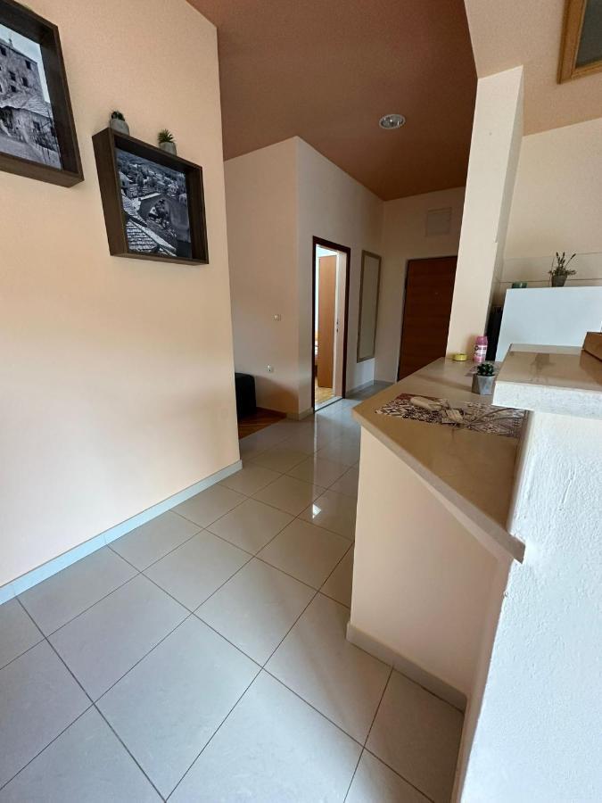 Apartment Nina Mostar Exterior photo
